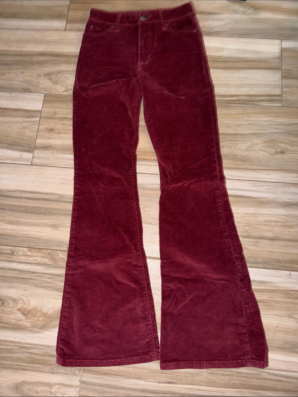 Women's Celebrity Pink Corduroy Flare Pants in Deep Burgundy size 5/27